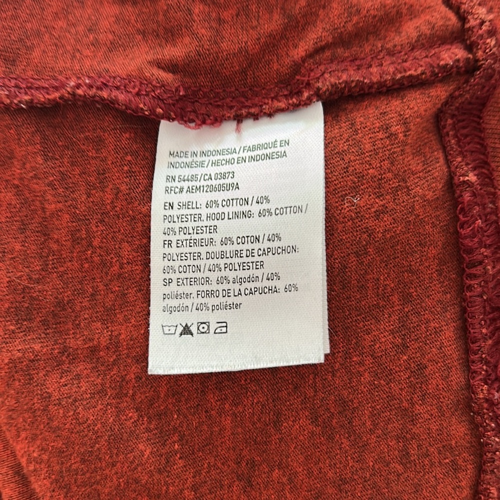 American Eagle Outfitters Men's Burgundy Hoodie - Picture 6 of 7